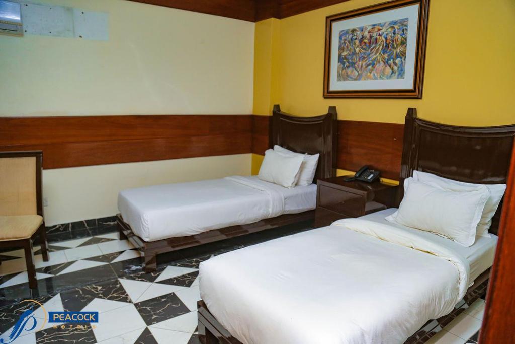 Peacock Hotel Dar es Salaam Bagian luar foto